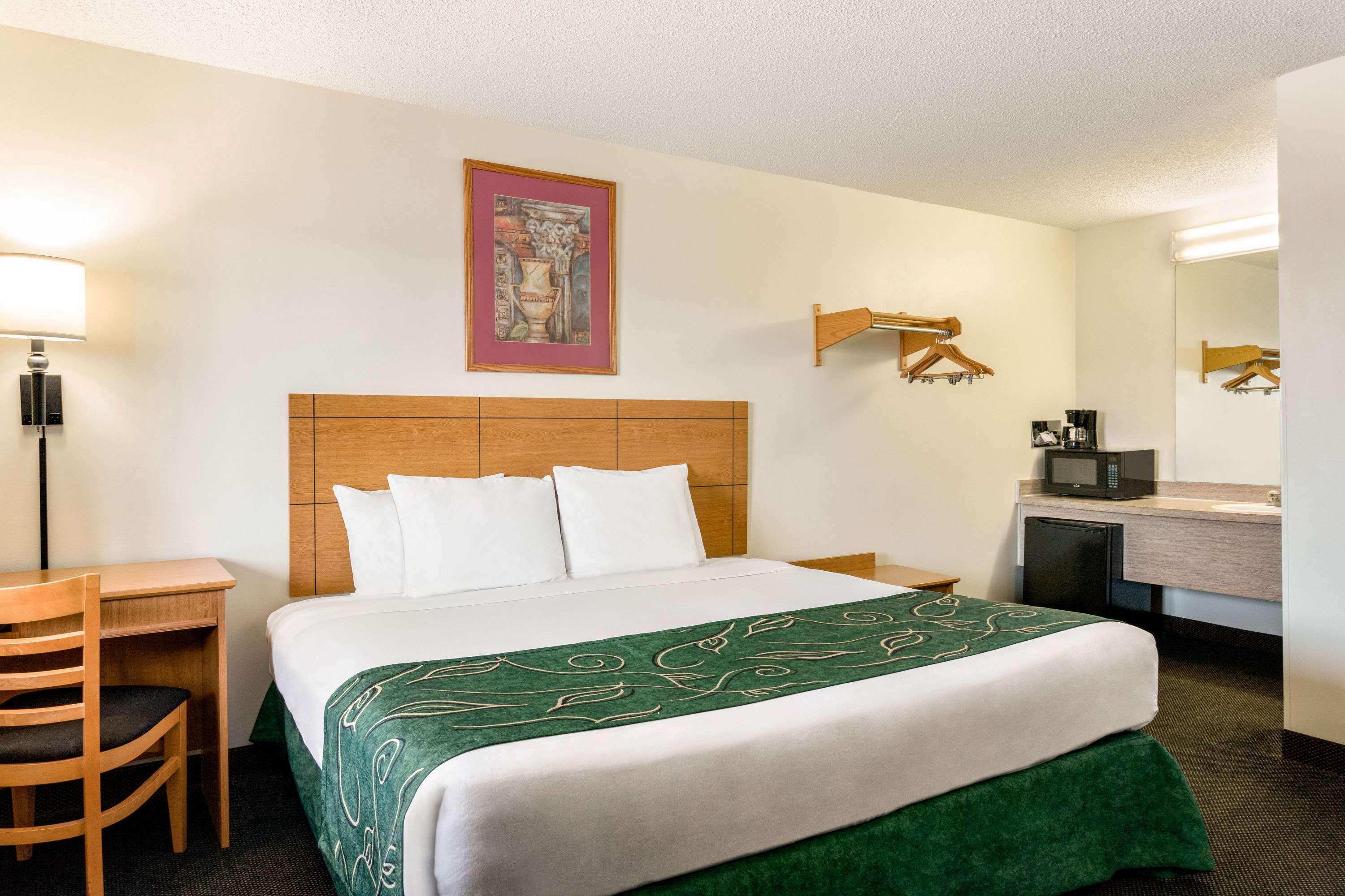 Travelodge By Wyndham Wellington Εξωτερικό φωτογραφία